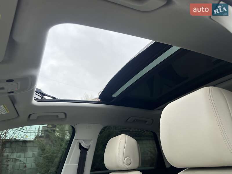 Внедорожник / Кроссовер Audi Q3 2020 в Ровно