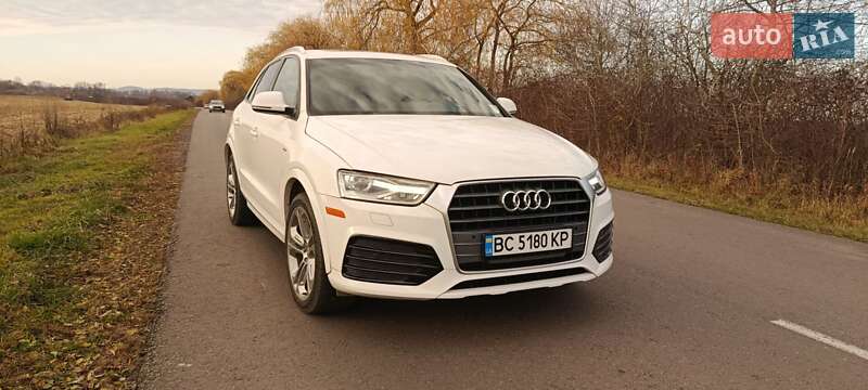 Внедорожник / Кроссовер Audi Q3 2017 в Львове
