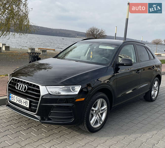 Позашляховик / Кросовер Audi Q3 2017 в Тернополі