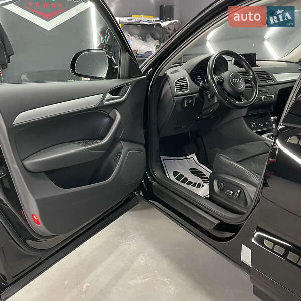 Позашляховик / Кросовер Audi Q3 2017 в Тернополі