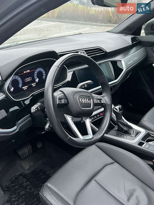Позашляховик / Кросовер Audi Q3 2021 в Львові фото 6 Позашляховик / Кросовер Audi Q3 2021 в Львові