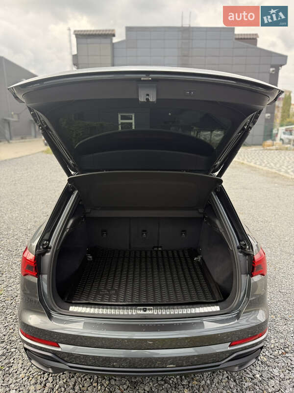 Позашляховик / Кросовер Audi Q3 2020 в Шепетівці фото 18 Позашляховик / Кросовер Audi Q3 2020 в Шепетівці