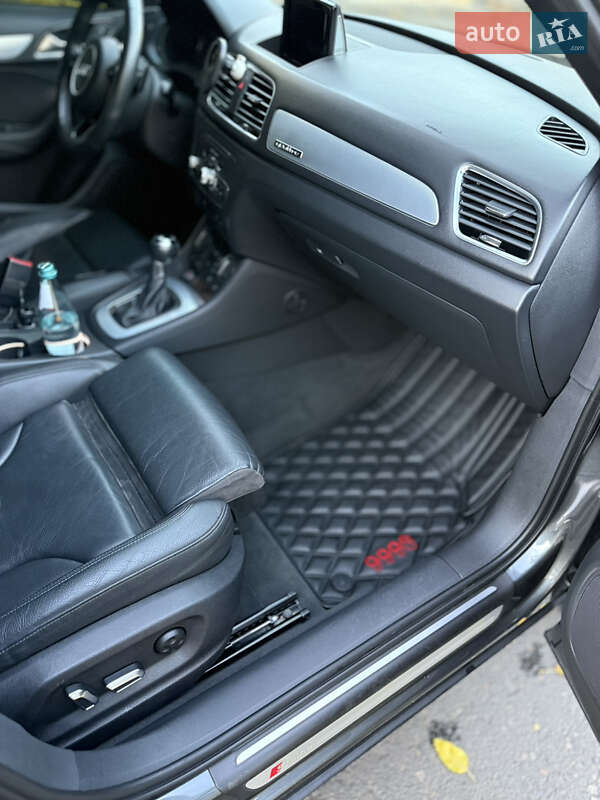 Позашляховик / Кросовер Audi Q3 2017 в Одесі