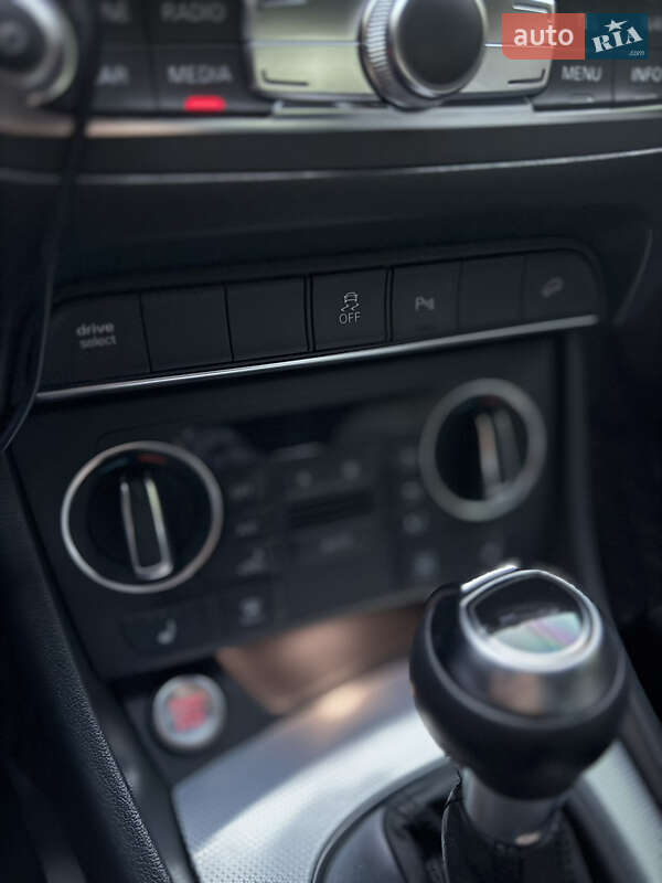 Позашляховик / Кросовер Audi Q3 2017 в Одесі