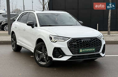 Позашляховик / Кросовер Audi Q3 2021 в Києві