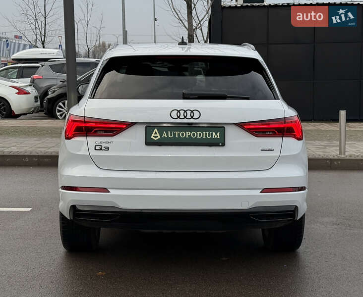 Позашляховик / Кросовер Audi Q3 2021 в Києві фото 5 Позашляховик / Кросовер Audi Q3 2021 в Києві