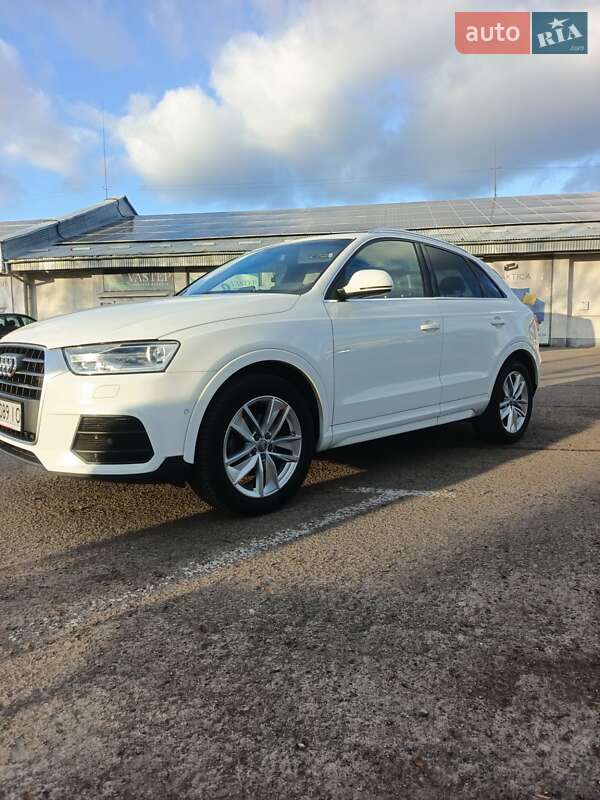 Позашляховик / Кросовер Audi Q3 2015 в Львові