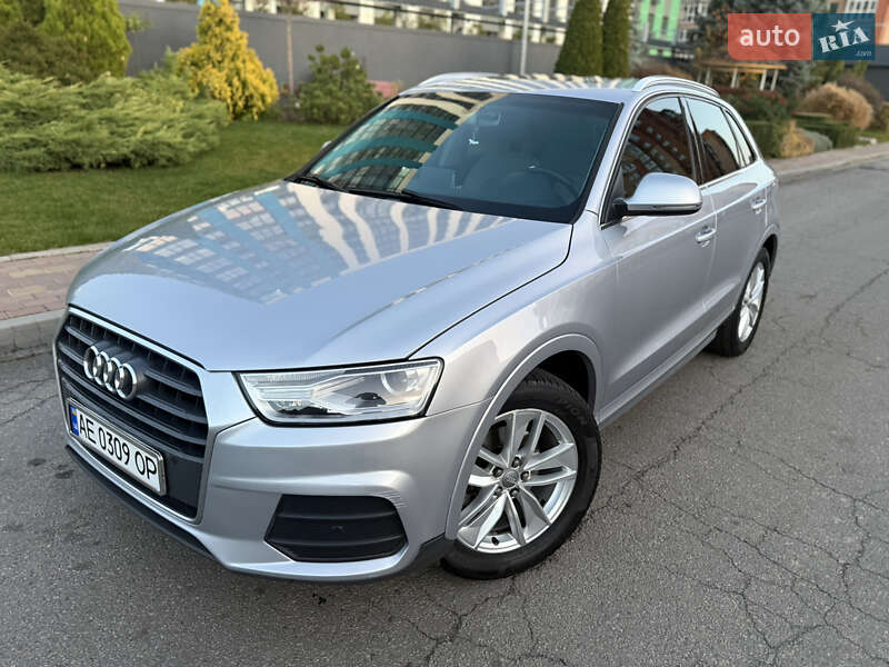 Внедорожник / Кроссовер Audi Q3 2015 в Днепре фото 4 Внедорожник / Кроссовер Audi Q3 2015 в Днепре