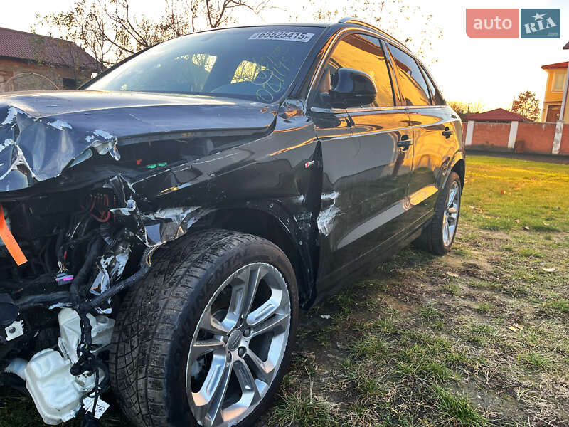 Внедорожник / Кроссовер Audi Q3 2016 в Львове