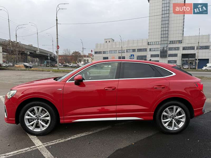 Внедорожник / Кроссовер Audi Q3 2021 в Киеве фото 6 Внедорожник / Кроссовер Audi Q3 2021 в Киеве