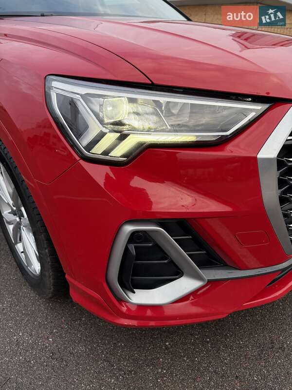 Внедорожник / Кроссовер Audi Q3 2021 в Киеве фото 26 Внедорожник / Кроссовер Audi Q3 2021 в Киеве