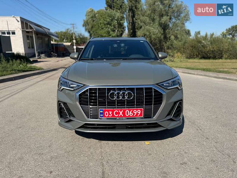 Внедорожник / Кроссовер Audi Q3 2024 в Новомосковске фото Внедорожник / Кроссовер Audi Q3 2024 в Новомосковске