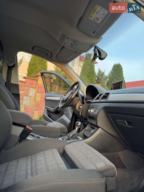 Позашляховик / Кросовер Audi Q3 2016 в Чернівцях фото 25 Позашляховик / Кросовер Audi Q3 2016 в Чернівцях