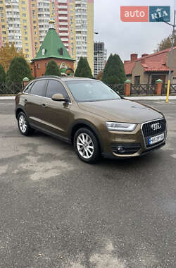 Позашляховик / Кросовер Audi Q3 2014 в Києві