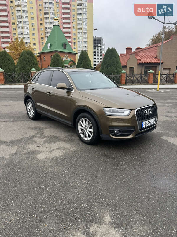 Audi Q3 2014