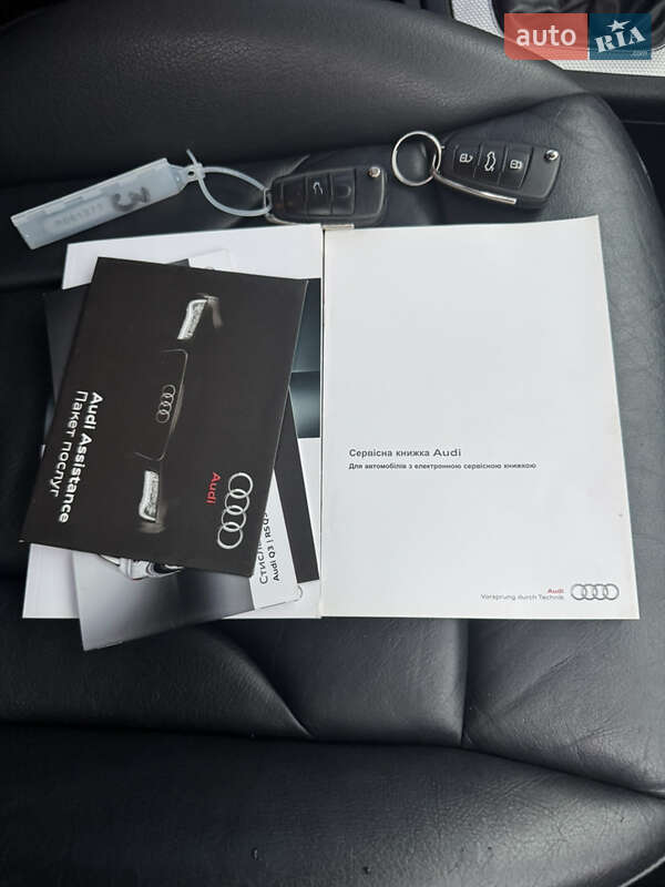 Внедорожник / Кроссовер Audi Q3 2014 в Киеве