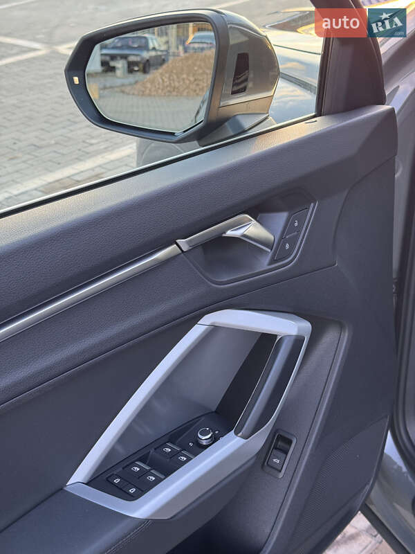 Внедорожник / Кроссовер Audi Q3 2020 в Николаеве фото 14 Внедорожник / Кроссовер Audi Q3 2020 в Николаеве