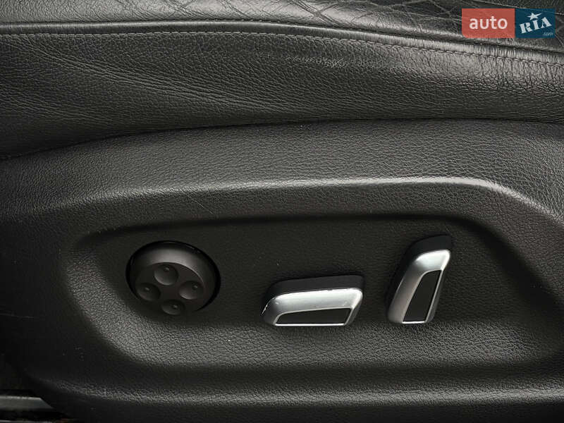 Внедорожник / Кроссовер Audi Q3 2016 в Дрогобыче