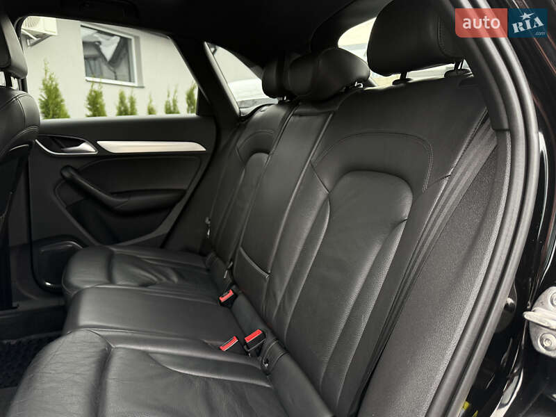 Внедорожник / Кроссовер Audi Q3 2016 в Дрогобыче