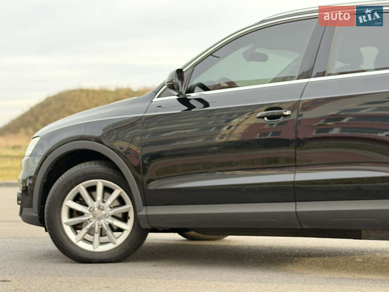 Позашляховик / Кросовер Audi Q3 2012 в Вінниці