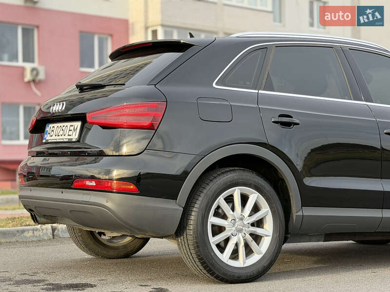 Позашляховик / Кросовер Audi Q3 2012 в Вінниці