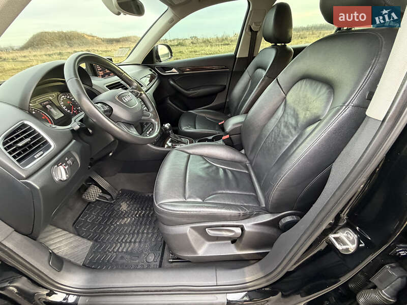 Позашляховик / Кросовер Audi Q3 2012 в Вінниці