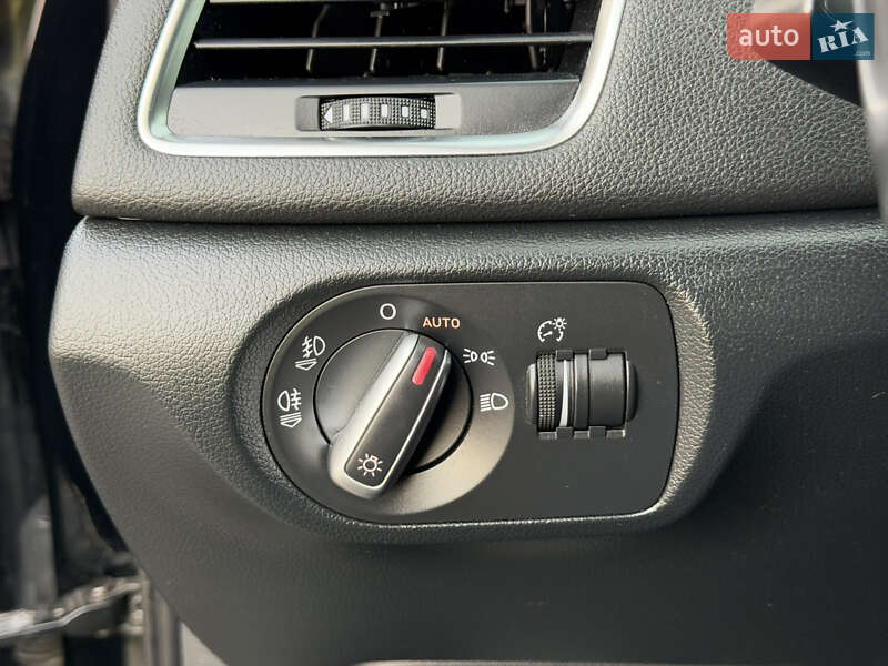 Позашляховик / Кросовер Audi Q3 2012 в Вінниці