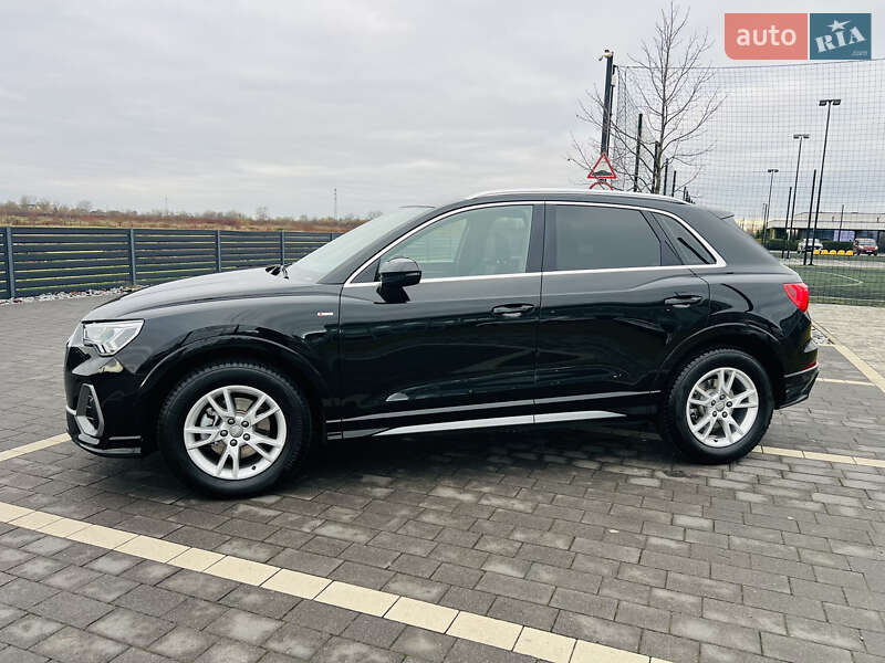 Позашляховик / Кросовер Audi Q3 2020 в Мукачевому