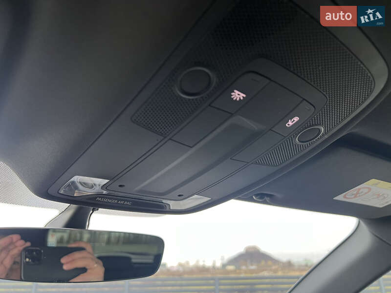 Позашляховик / Кросовер Audi Q3 2020 в Мукачевому