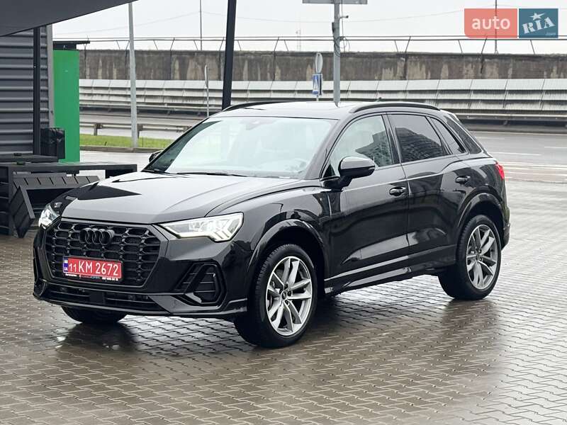 Внедорожник / Кроссовер Audi Q3 2024 в Киеве