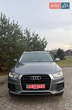 Внедорожник / Кроссовер Audi Q3 2017 в Львове