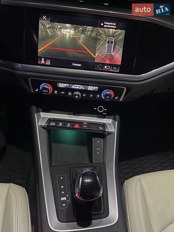 Внедорожник / Кроссовер Audi Q3 2022 в Одессе