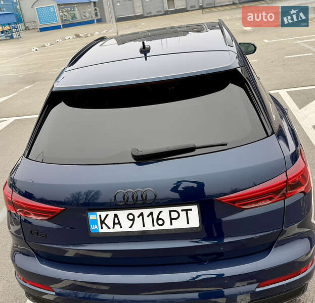 Позашляховик / Кросовер Audi Q3 2019 в Києві