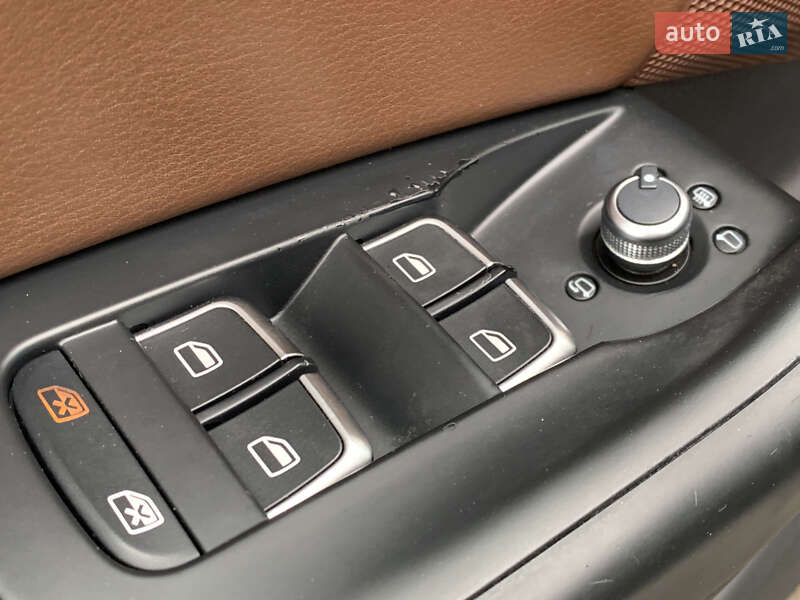 Внедорожник / Кроссовер Audi Q3 2016 в Ровно фото 24 Внедорожник / Кроссовер Audi Q3 2016 в Ровно