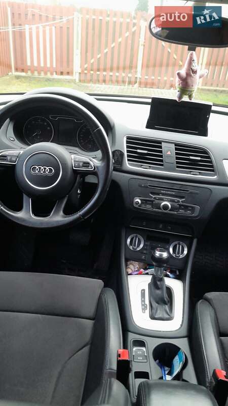 Внедорожник / Кроссовер Audi Q3 2013 в Киеве
