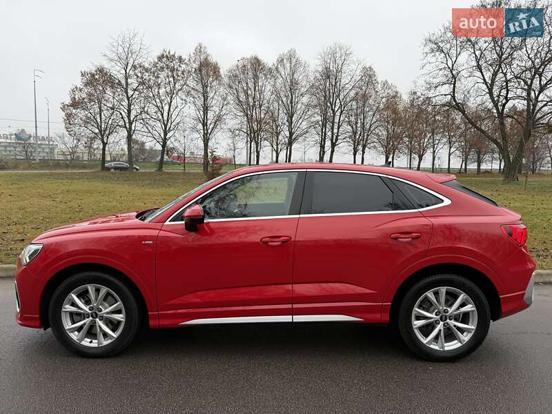 Внедорожник / Кроссовер Audi Q3 2021 в Киеве фото 5 Внедорожник / Кроссовер Audi Q3 2021 в Киеве