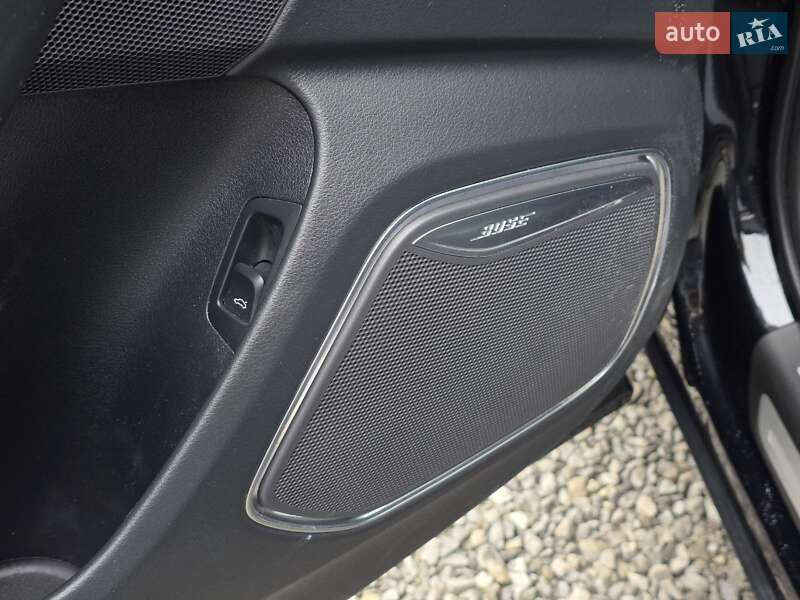 Внедорожник / Кроссовер Audi Q3 2017 в Тернополе