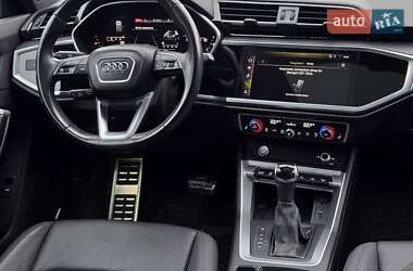 Внедорожник / Кроссовер Audi Q3 2019 в Тернополе