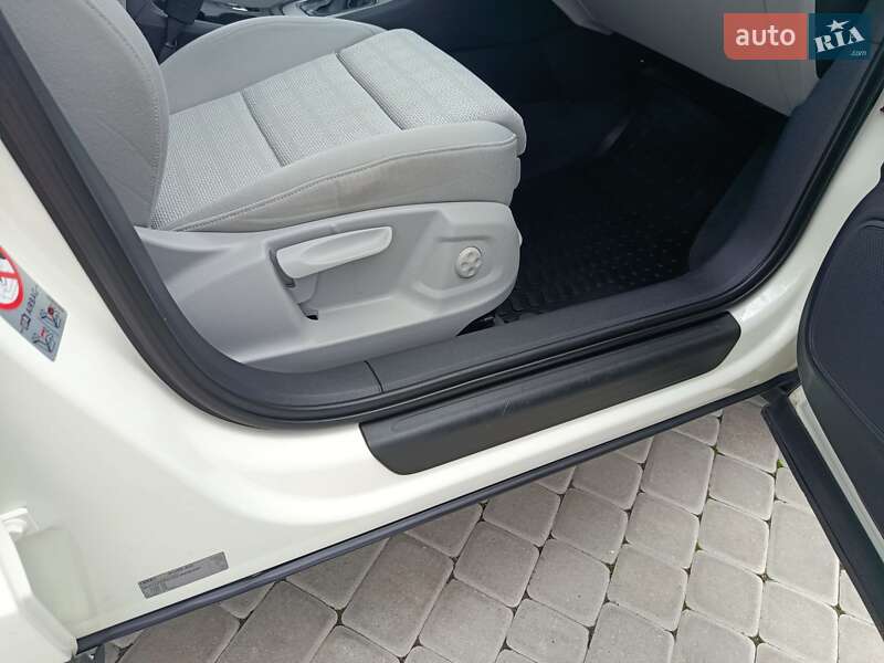 Внедорожник / Кроссовер Audi Q3 2012 в Коломые