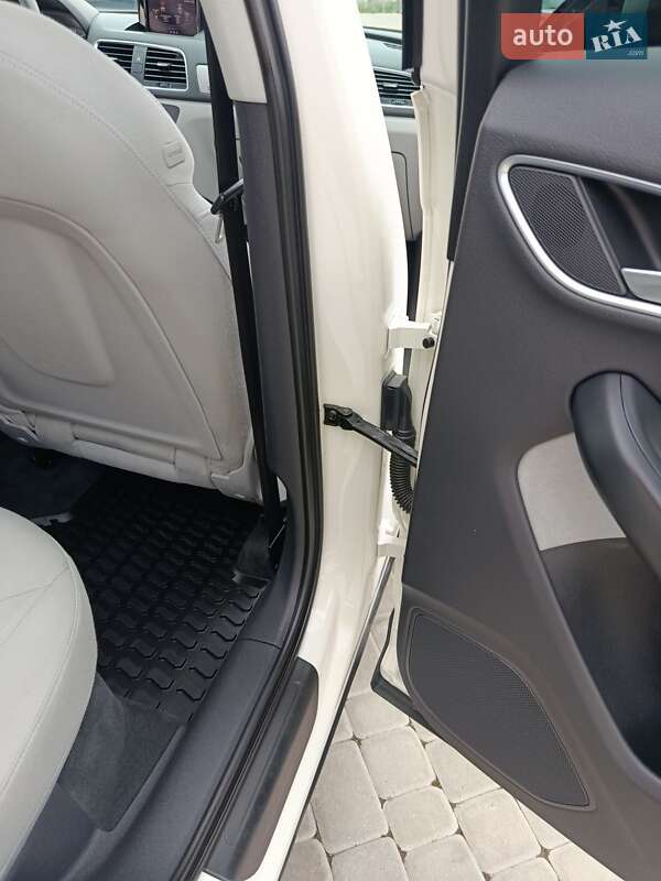 Внедорожник / Кроссовер Audi Q3 2012 в Коломые