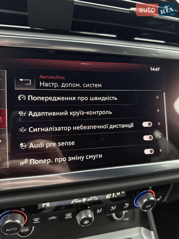 Внедорожник / Кроссовер Audi Q3 2021 в Львове