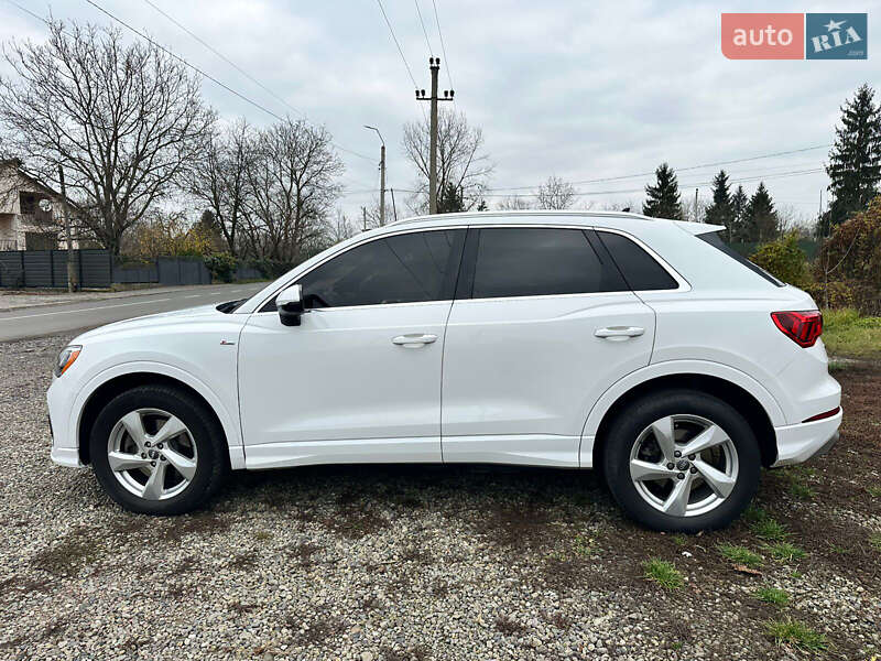Внедорожник / Кроссовер Audi Q3 2019 в Тячеве фото 5 Внедорожник / Кроссовер Audi Q3 2019 в Тячеве