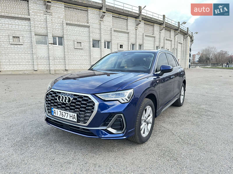 Внедорожник / Кроссовер Audi Q3 2024 в Белой Церкви