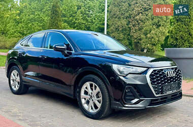 Позашляховик / Кросовер Audi Q3 2020 в Одесі