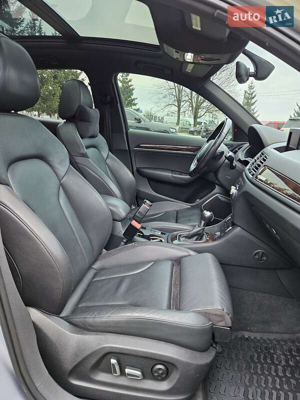 Внедорожник / Кроссовер Audi Q3 2015 в Черновцах