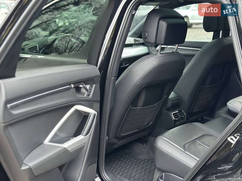 Внедорожник / Кроссовер Audi Q3 2020 в Виннице фото 15 Внедорожник / Кроссовер Audi Q3 2020 в Виннице