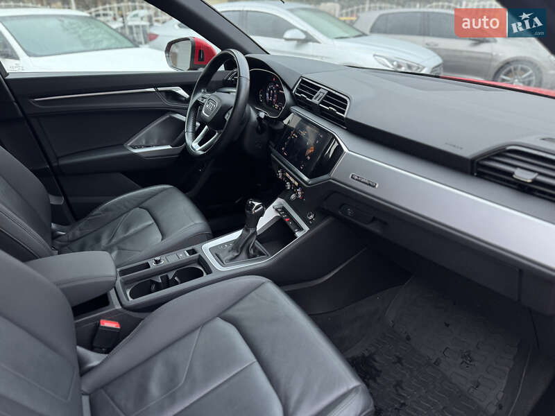 Внедорожник / Кроссовер Audi Q3 2020 в Одессе фото 17 Внедорожник / Кроссовер Audi Q3 2020 в Одессе