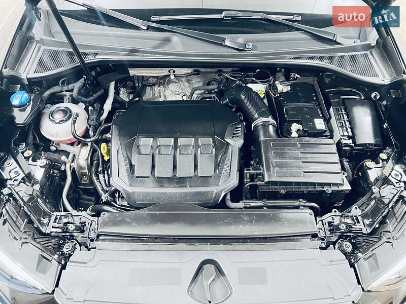 Внедорожник / Кроссовер Audi Q3 2019 в Львове фото 22 Внедорожник / Кроссовер Audi Q3 2019 в Львове