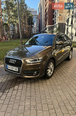 Внедорожник / Кроссовер Audi Q3 2014 в Киеве