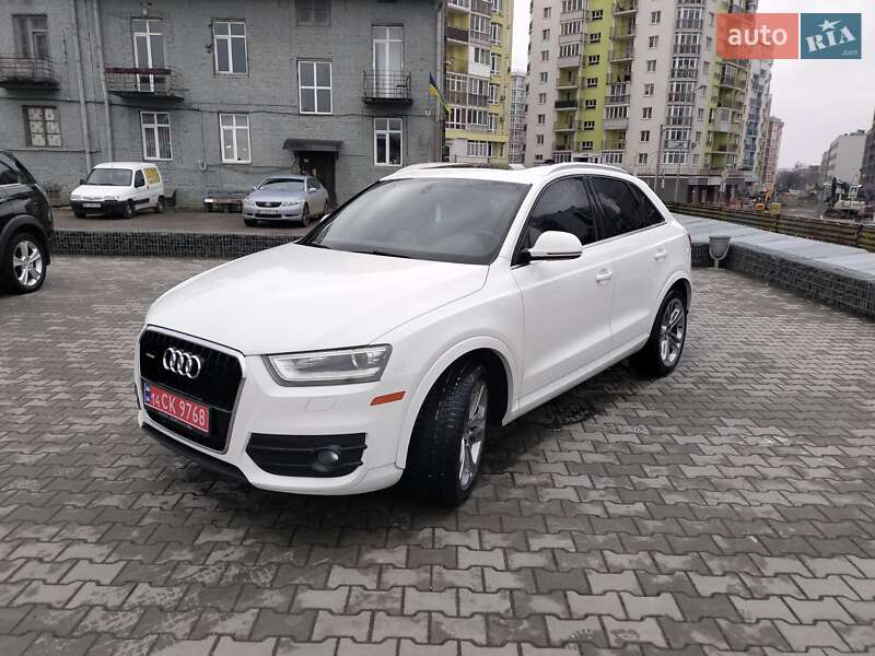 Внедорожник / Кроссовер Audi Q3 2014 в Львове
